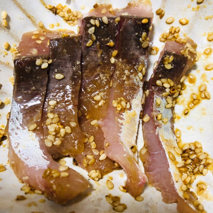 ごま油 醤油 ごま油 サバの刺身 レシピ 作り方 By ろーるけーき 楽天レシピ ごま油 醤油 ごま油 サバの刺身 レシピ 作り方 By ろーるけーき 楽天レシピ